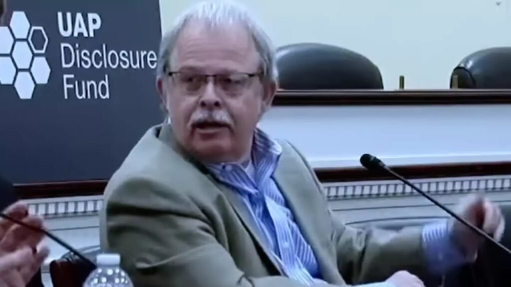 Você conhece o caso Holloman? O dia em que um UFO pousou em uma base militar 10 resize