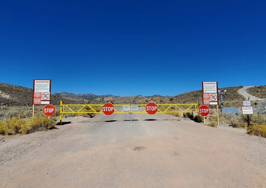 1 fyF35Iz0Q2HgNrUp1ASD5Q