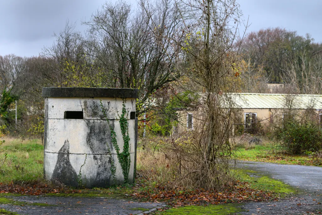 237651 site former military base 1038181367