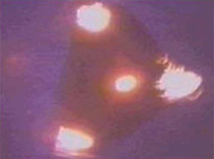 Astrônomos avistam UFO misterioso apelidado de 'Dudley Doritos' 18 anos depois 2 692dca8e75ead.image