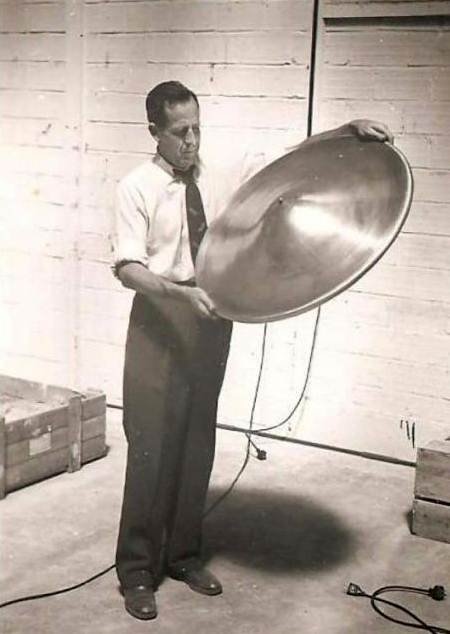 Documento da Força Aérea dos EUA confirma pesquisa sobre um tipo de antigravidade. 2 ttbrown