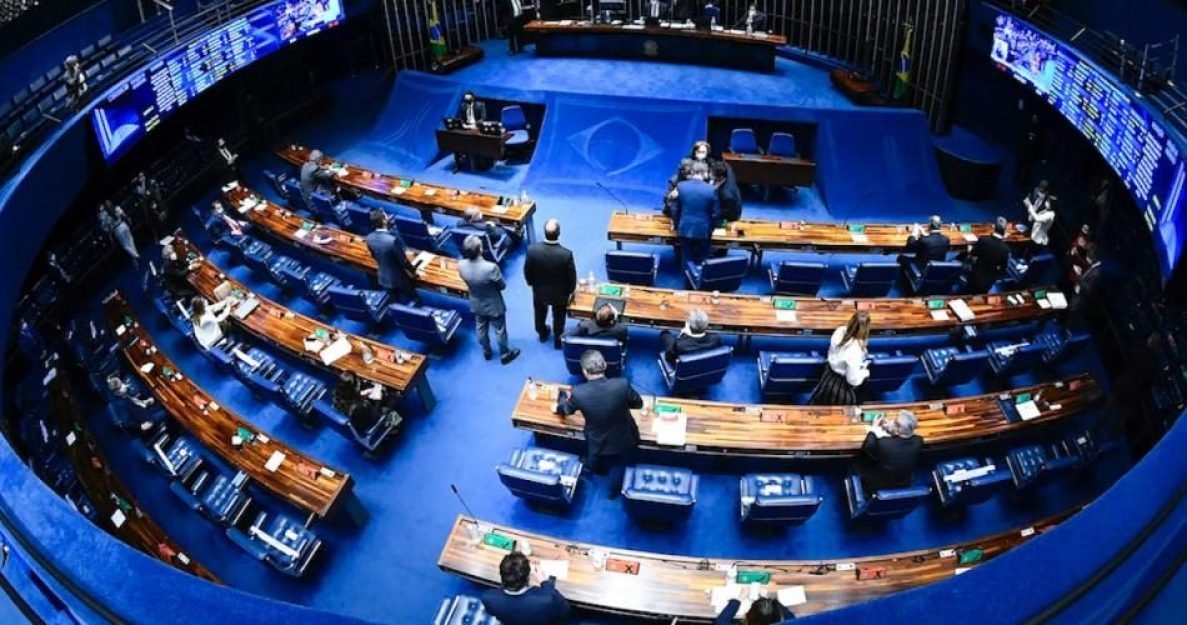 b367b70226a530a0abfce03b5fb0d3b21656590758