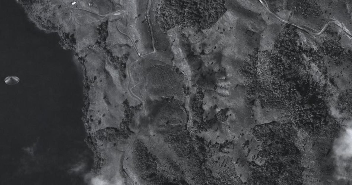 d472eb57d3b02400fdef0822144815ee1652704213