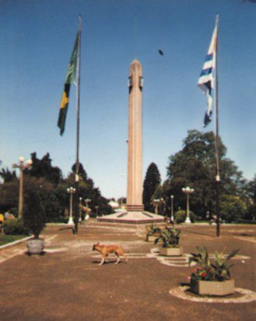 Objeto Misterioso fotografado na fronteira do Brasil com o Uruguai