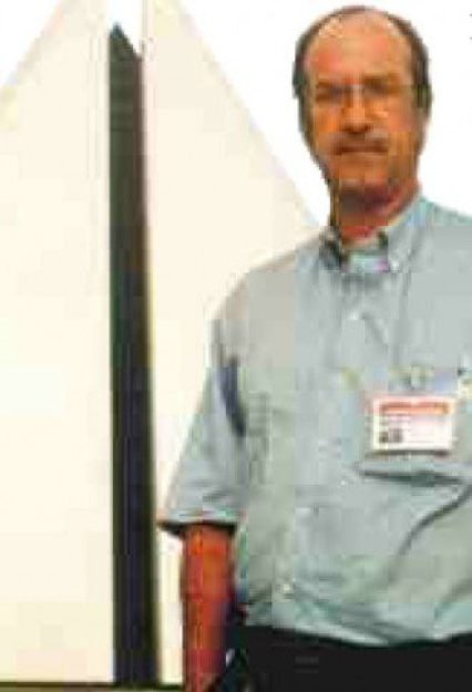 Claudeir Covo, co-editor