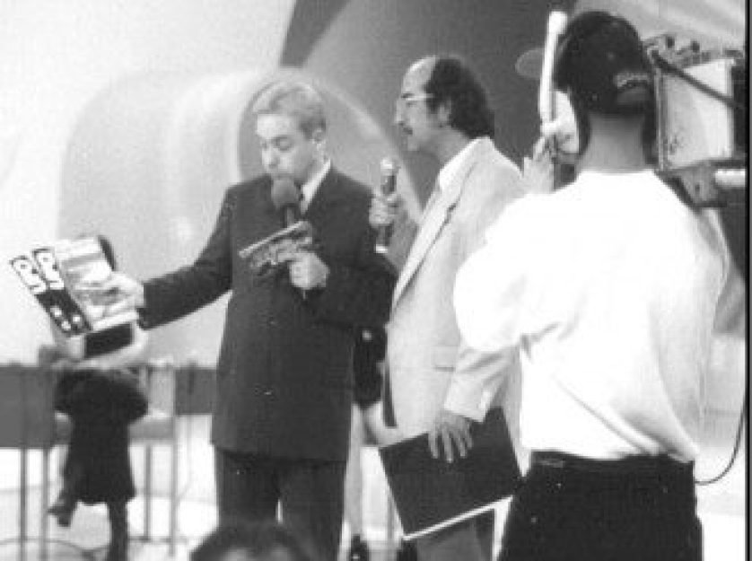 Claudeir Covo no Gugu Liverato: sete minutos de Ufologia ao vivo