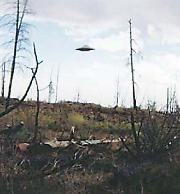 A Foto de que fala o Ombudsman, publicada junto da nota sobre avistamento em Bras&iacute;lia, mas nada tem a ver com o caso