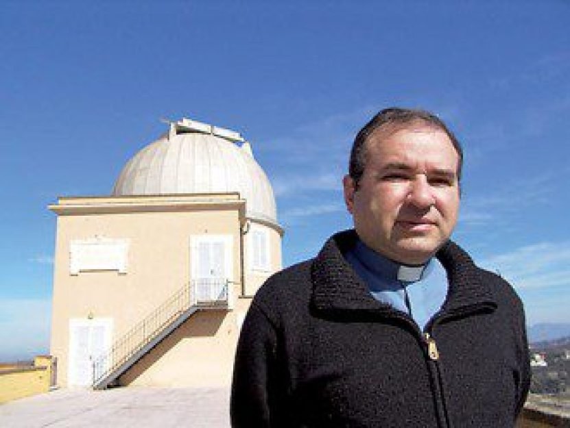 Os uf&oacute;logos se questionam se as declara&ccedil;&otilde;es de Funes s&atilde;o alguma &ldquo;mensagem&rdquo; do Vaticano