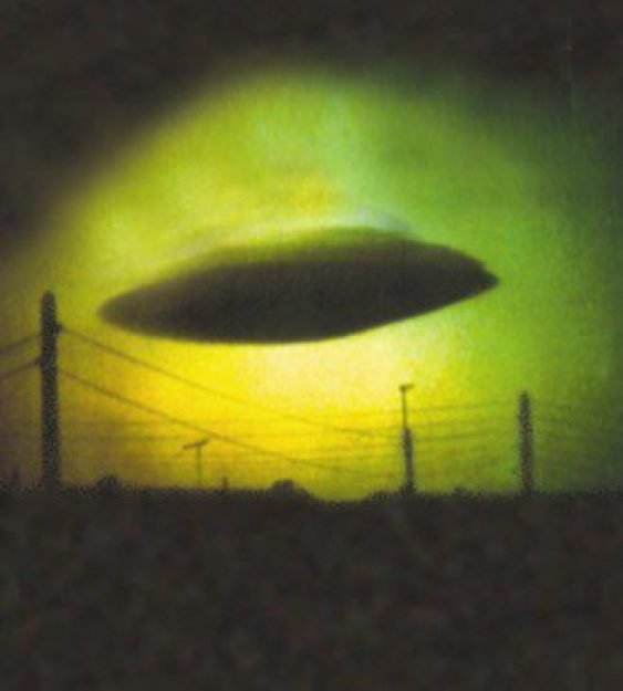 UFOs podem se camuflar nos c&eacute;us e parecer-se com nuvens