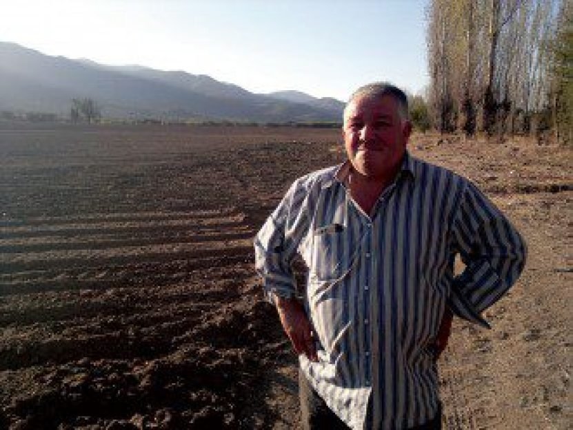 Guillermo Rojas se atracou com seres de apar&ecirc;ncia humanoide em sua propriedade