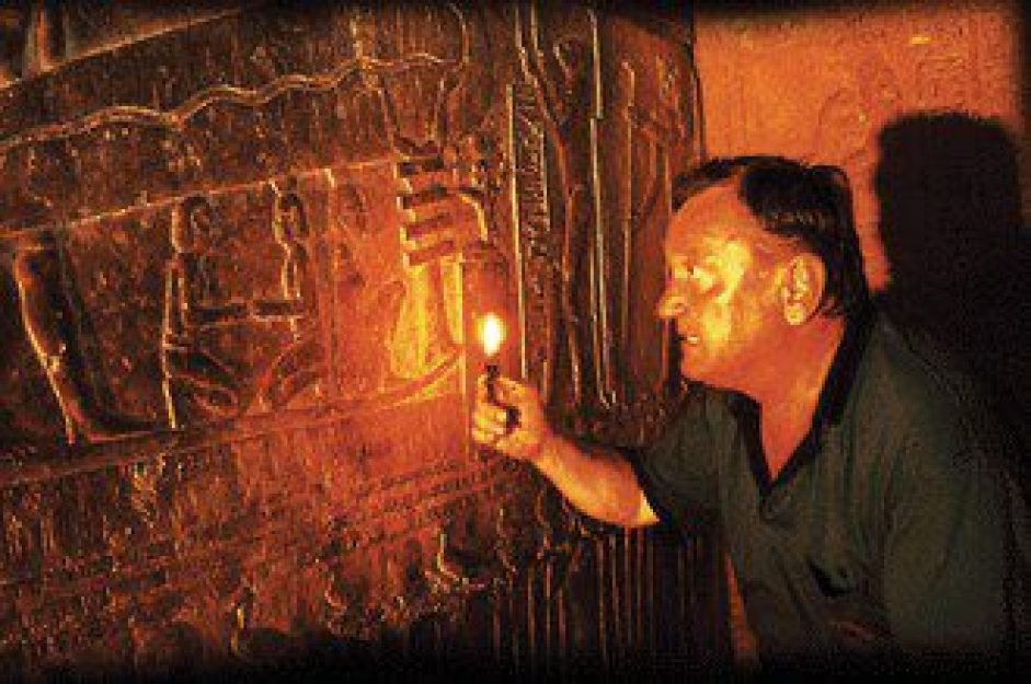 Daniken construir&aacute; um parque tem&aacute;tico com atra&ccedil;&otilde;es que ligam ETs ao passado da Terra