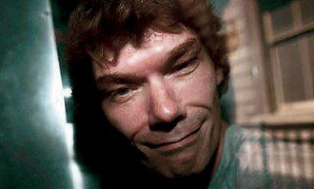 McKinnon descobriu segredos sobre UFOs nos computadores da CIA