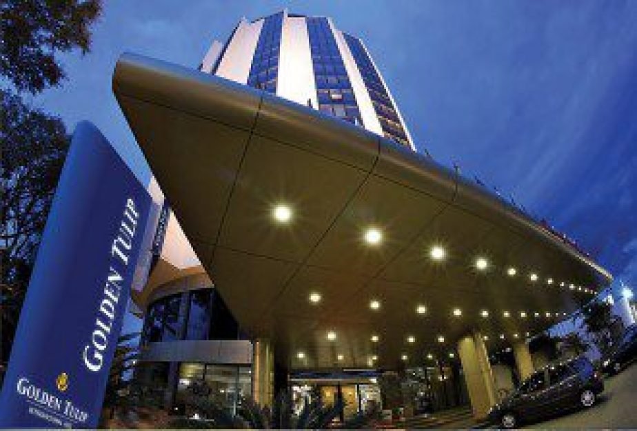 Fachada do Hotel Golden Tulip Internacional Foz, escolhido para sediar o UFOZ por sua localiza&ccedil;&atilde;o e comodidade