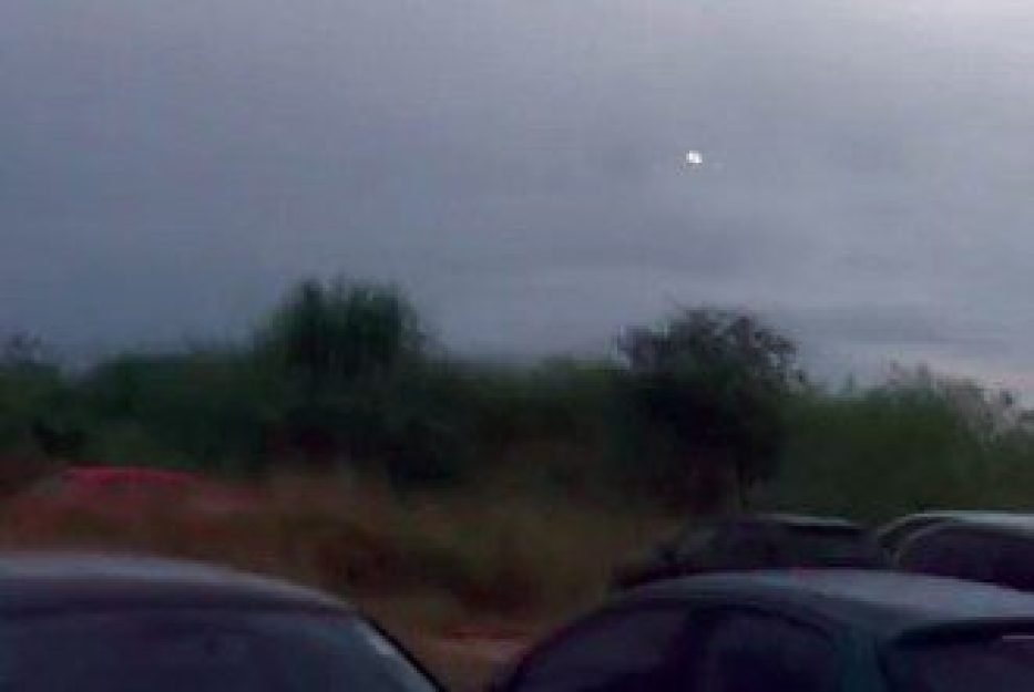 O sinalizador visto pelo servidor Cunha, em Bras&iacute;lia